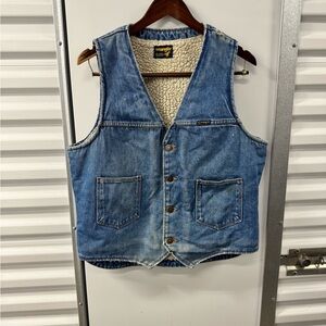 Vintage Wrangler Sherpa Lined Denim Vest Mens M/L USA 90s Western Utility Cowboy